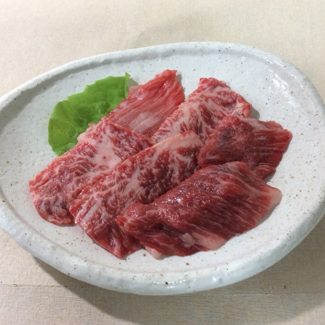 焼肉メニュー 赤肉カルビ | 名古屋市・春日井市の焼肉なら焼肉やおや